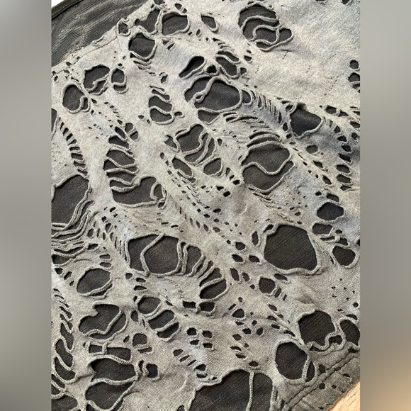 Gray Webbed Crop Top And Arm Warmer Set - Picture 7 of 14